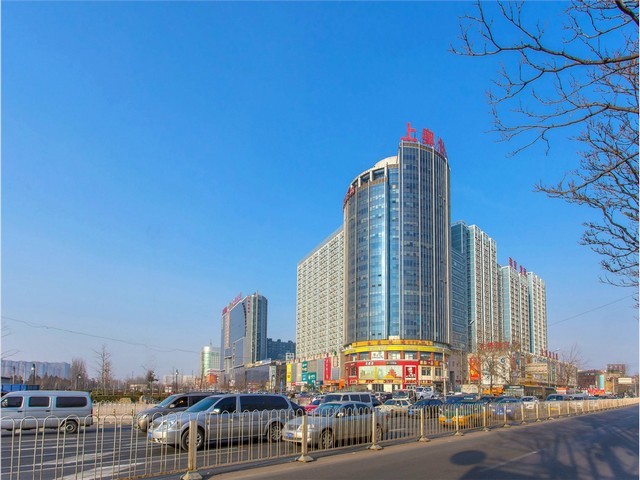 哪里有机器人装箱机码垛机厂家供应